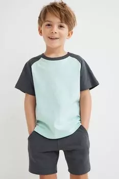 Комплект из 2-х предметов с футболкой и шортами H&amp;M