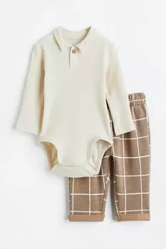 Комплект из двух частей боди и брюк H&amp;M, светло-бежевый/клетка