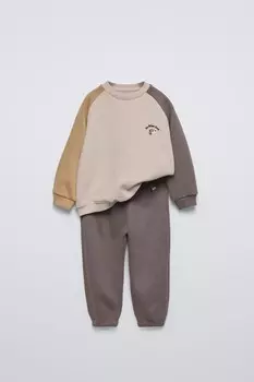 Комплект из вышитой толстовки и джоггерсов ZARA, бежевый/коричневый