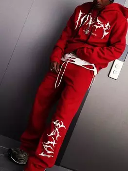 Комплект мужской Manfinity Homme из футболки и шорт, бургундия