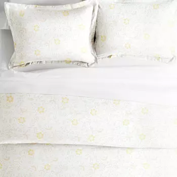 Комплект пододеяльников с белым узором Spring Vines, ультрамягкое постельное белье из микрофибры, King/Cal-King ienjoy Home, цвет White