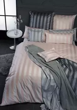 Комплект постельного белья Curt Bauer Mako из парчи и дамасской ткани Como ок. 135 x 200 см и 40 x 80 см стального серого цвета.