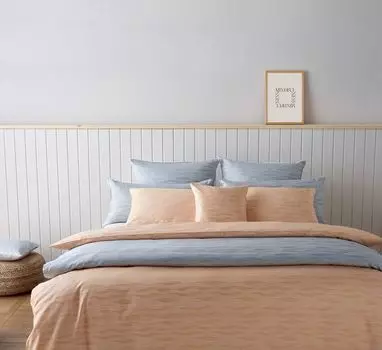 Комплект постельного белья Curt Bauer парчовый дамасский дизайн 9036 SILENCE цвет янтарь-244 размер 140х220+70х90 см