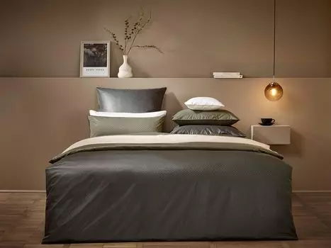 Комплект постельного белья Curt Bauer Mako парчовый дамасский дизайн 9008 AREZZO цвет черное дерево-3826 размер 155х220+40х80 см