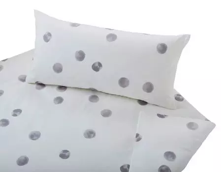 Комплект постельного белья из органического сатина Cotonea в горошек цвет бело-платиновый размер 155х220+80х80 см