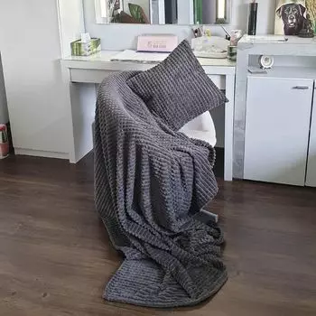 Комплект приятных одеял - флисовое одеяло XXL 180х220см - включая декоративную подушку 45х45см со съемным чехлом - большое живое одеяло для обнимашек, пушистое диванное одеяло. Bestlivings, серый