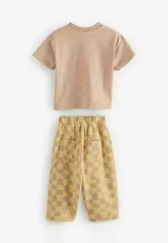 Комплект SHORT SLEEVE AND WIDE LEG- REGULAR FIT SET Next, желтый