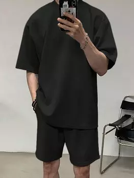 Комплект, состоящий из мужской летней однотонной повседневной футболки с круглым вырезом, короткими рукавами и шорт на талии с завязкой Dazy, черный