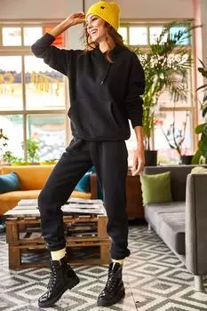 Комплект спортивного костюма - Черный - Классический крой Olalook, черный