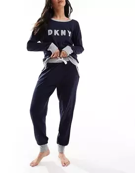 Комплект топа и джоггеров DKNY