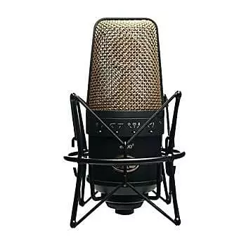 Конденсаторный микрофон CAD Equitek E300S Large Diaphragm Multipattern Condenser Microphone