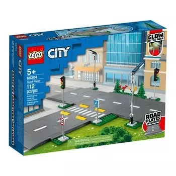 Конструктор LEGO City 60304 Перекресток со светофорами