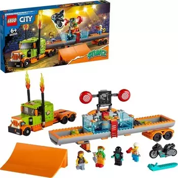 Конструктор пластиковый Lego Грузовик для шоу каскадёров, 418 деталей