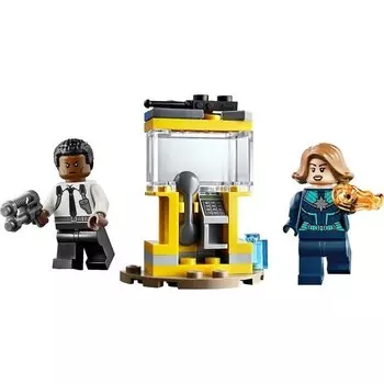 Конструктор пластиковый Lego Капитан Марвел и Ник Фьюри, 32 детали