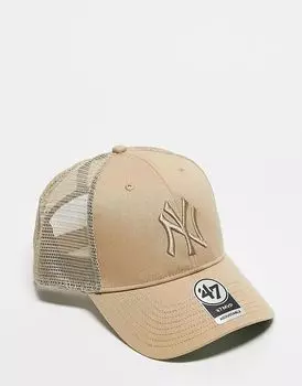 Контрастная кепка дальнобойщика NY Yankees в серо-коричневом цвете 47 Brand