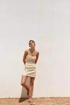 Контрастное короткое платье Zara, светло-бежевый