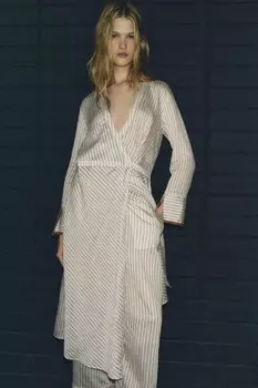 Контрастное платье-сюрплик ZARA, полосатый