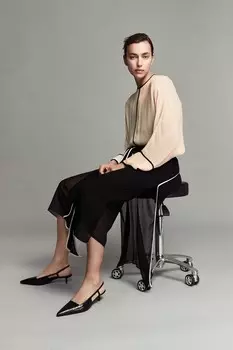 Контрастное платье ZARA, черный