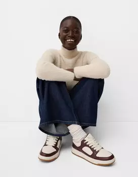 Контрастные кроссовки Bershka, коричневый