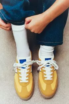 Контрастные кроссовки ZARA, желтый