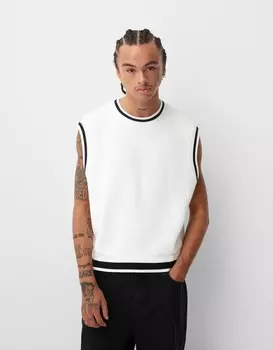 Контрастный трикотажный жилет Bershka, белый