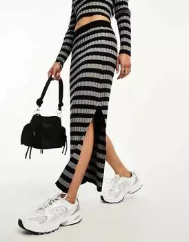 Координатная трикотажная юбка миди в полоску ASOS