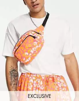 Коралловая сумка-пояс с животным принтом ASOS MADE IN KENYA