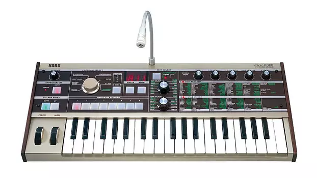 Korg MicroKorg Synthesizer / Vocoder Micro-Korg Voice Synth