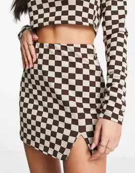 Коричневая мини-юбка в шахматную клетку Pull&Bear