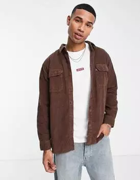 Коричневая рабочая рубашка Levi's Jackson с небольшим красным логотипом на язычке