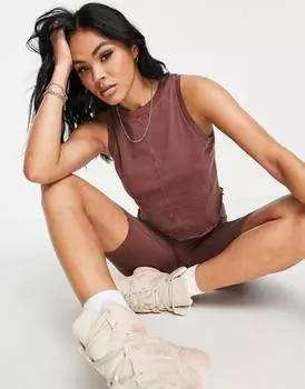 Коричневая выстиранная майка со швами ASOS DESIGN