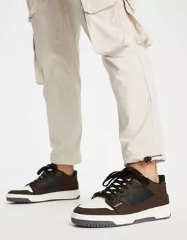 Коричнево-белые кроссовки в стиле ретро с черными шнурками ASOS Daysocial