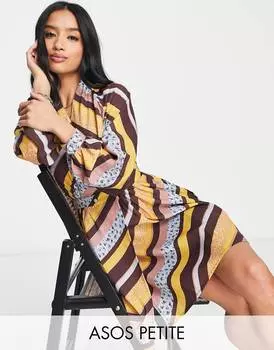 Коричнево-желтое платье мини с запахом ASOS DESIGN Petite