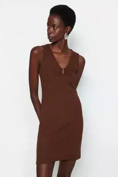 Коричневое облегающее мини-платье в рубчик с аксессуарами из эластичного трикотажа Trendyol, коричневый
