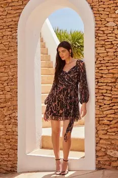 Коричневое платье-футляр с открытыми рукавами и леопардовым принтом QUIZ Clothing