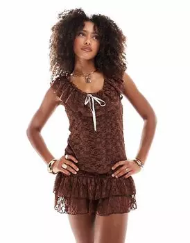 Коричневого цвета топ Miss Selfridge с кружевом, оборками и бантом