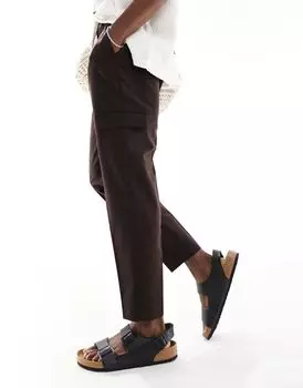 Коричневые классические брюки зауженного кроя с карманами-карго ASOS DESIGN