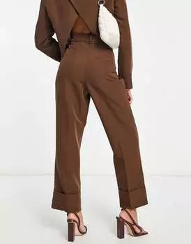 Коричневые костюмные брюки с отворотом Vero Moda Aware