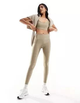 Коричневые леггинсы PUMA Running Evolve