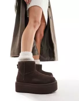 Коричневые мини-сапоги на платформе UGG Classic