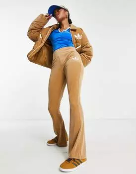 Коричневые расклешенные брюки adidas Originals 'adicolor 70s'