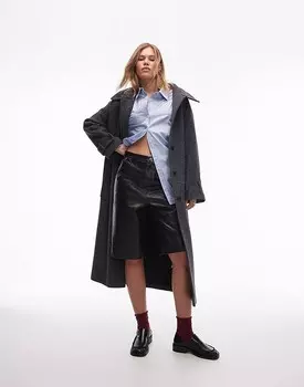 Коричневые шорты из искусственной кожи Topshop необычной длины