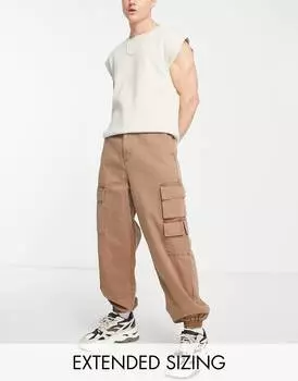 Коричневые зауженные брюки карго свободного кроя ASOS DESIGN