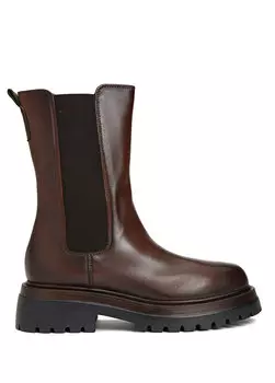 Коричневые женские кожаные ботинки George Hogg