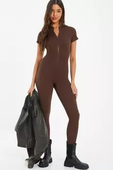 Коричневый бесшовный комбинезон на молнии QUIZ Clothing