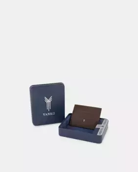 Коричневый кожаный держатель для карт на шесть карт Yanko