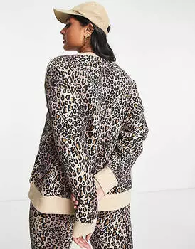 Коричневый свитер с леопардовым принтом adidas Originals Plus