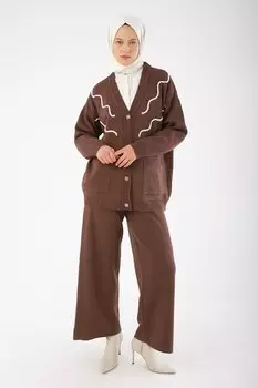 Коричневый трикотажный кардиган с v-образным вырезом и вышивкой кисточками ALL DAY