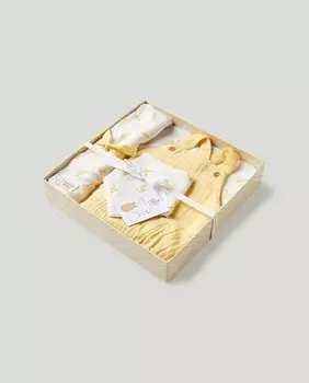 Коробка из двух комплектов первой необходимости для новорожденных Baby El Corte Ingls, желтый