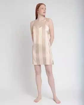 Короткая атласная ночная рубашка женская Admas, золото